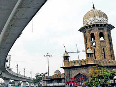 Hyderabad gets facelift, but Moazzam Jahi Market clocks caught in time warp