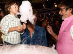AbRam, Shah Rukh Khan and Amitabh Bachchan at candy stall