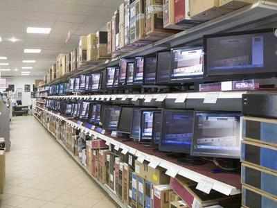 Electronic products, consumer goods may cost less soon