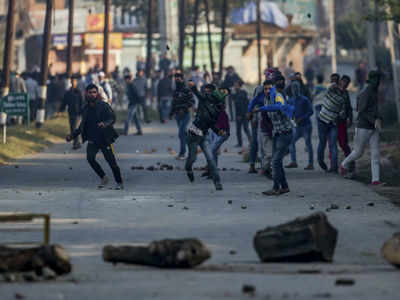J&K: Over 4,500 cases against youths involved in stone-pelting for first time to be dropped
