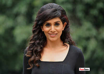 Sonali to play Naseeruddin Shah's daughter-in-law