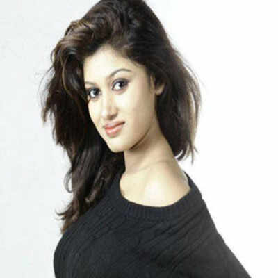 Oviya | undefined Movie News - Times of India