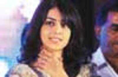 Genelia, the crowd puller
