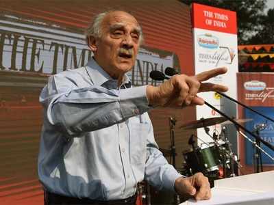 Top insecure, no PMO weaker than one in power today: Arun Shourie