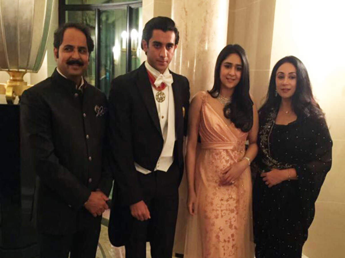 Jaipur S Royalty Graces Paris Ball Jaipur News Times Of India royalty graces paris ball jaipur news