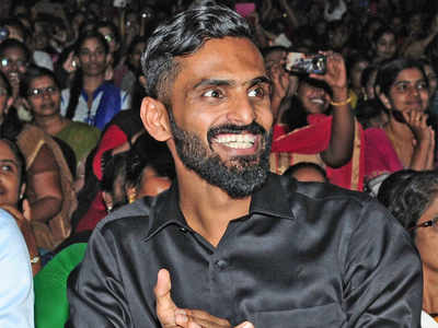 Indian footballer CK Vineeth gets Kerala govt job