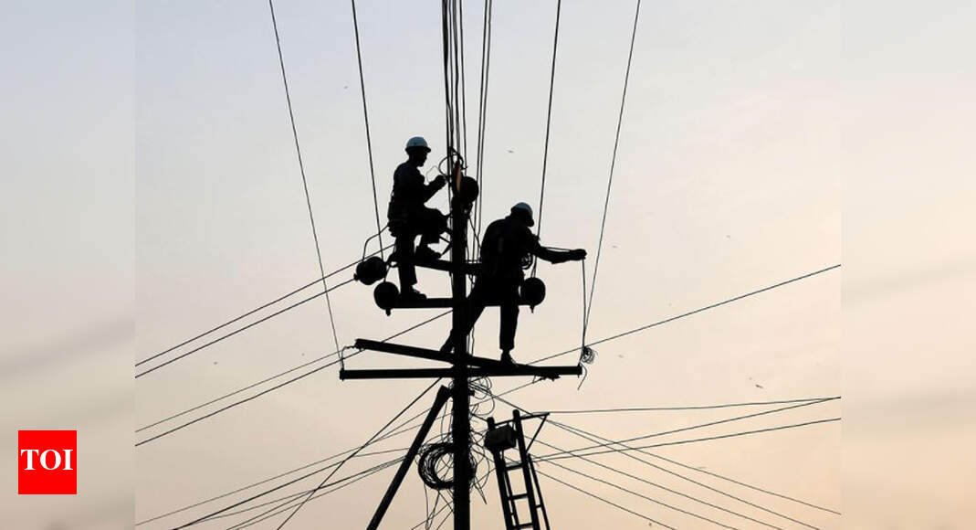 Bengaluru’s power cables to go underground in 5 years Bengaluru News