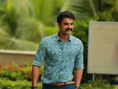 Madhupal ropes in Tovino Thomas for a murder mystery