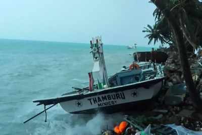 Cyclone In Kerala Cyclone Ockhi Toll Reaches 13 In Kerala India News Times Of India