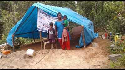 Once MNC employees, this couple now lives under tarpaulin