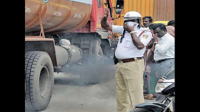77 emission centres booked for issuing fake certificates