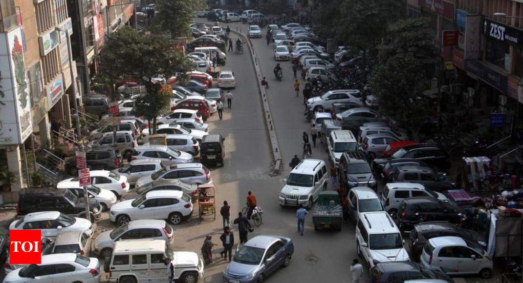 Sector 18 parking: Noida: Sector 18 parking rates to be revised from