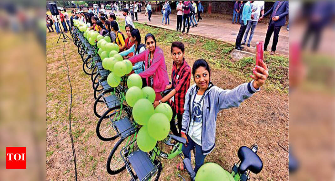 E-rickshaws set to ply on Pune university campus in a month | Pune News ...