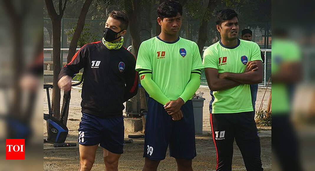 ISL Footballers wear masks during training Football News Times of