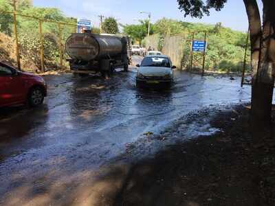 Huge Leak From Main Pipeline - Times of India