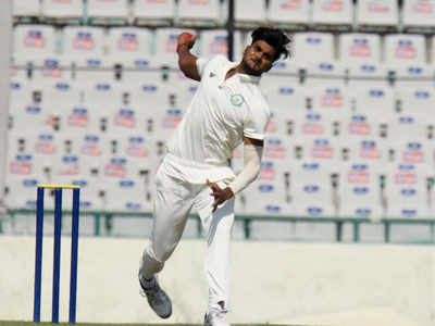 Ranji Trophy: Vidarbha strike twice after being all out for 246