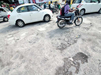 Maharashtra highways in Vidarbha have less potholes than others in Maha