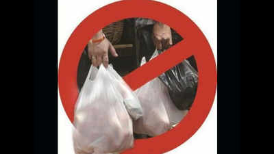 ‘Want strict action against vendors using plastic bags’