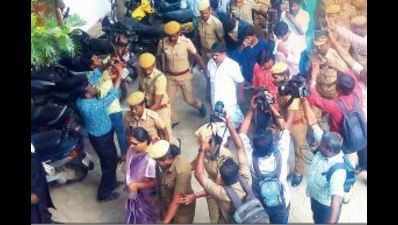 Girl’s dad, 5 others get death for Udumalpet dalit murder
