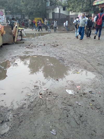 Bad condition of bus terminal
