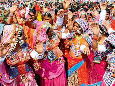 Indian Tribal Lambada Dance – Stock Editorial Photo ©, 44% OFF