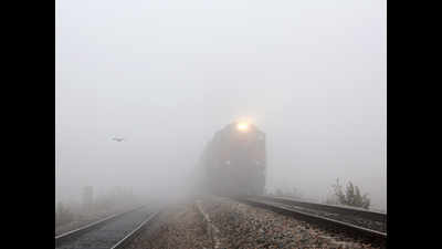 Dense fog hits traffic in Guwahati, Northeast-bound trains run late
