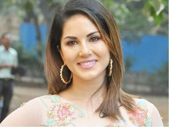 Is it right to ban Sunny Leone in Karnataka?