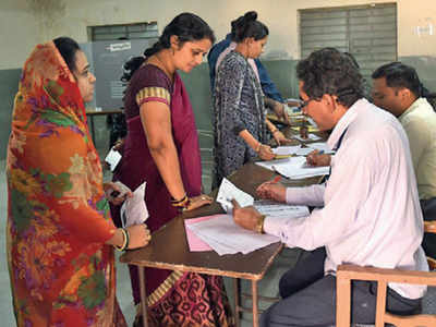 Repolling held in six booths of five seats