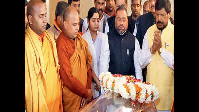 Mayawati should adopt Buddhism, says Ramnath Athawale