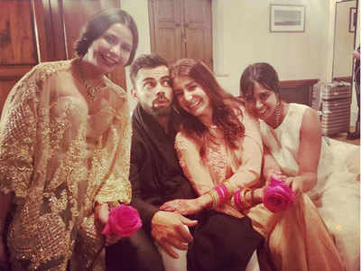 Virat Kohli has wife Anushka Sharma gushing with joy in latest pictures