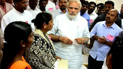 PM Modi meets victims of Cyclone Ockhi