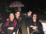 Kareena and Karisma with parents