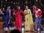 Rinku Rajguru, Mini Pradhan, Amruta Khanvilkar and Mudassar Khan