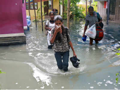 Trivandrum-based space centre could only issue cyclone Ockhi warning on day of landfall: Govt