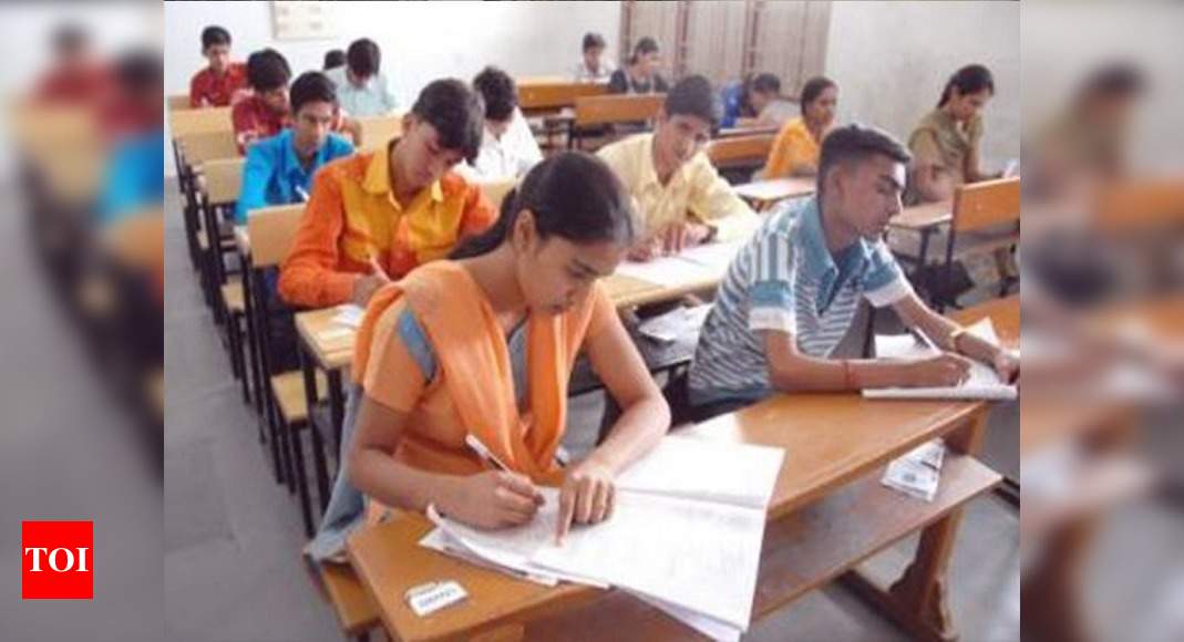 Ira excels in state drawing exam - Times of India