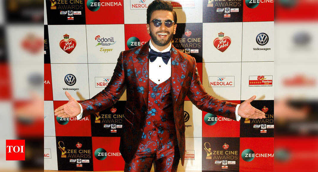 Excited to portray legend Kapil on screen: Ranveer Singh | Off the ...