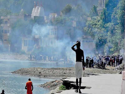 Building of ghats, crematoria on Ganga misses November deadline