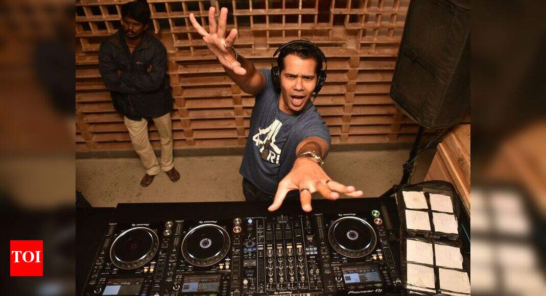 Rohit Barker spins trippy tunes at The Pallet Brewhouse & Kitchen ...