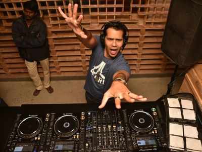 Rohit Barker spins trippy tunes at The Pallet Brewhouse Kitchen