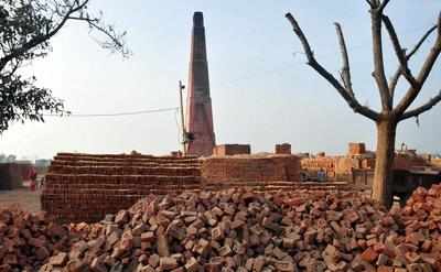 100 brick kilns, only 8 adopt green technology