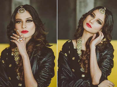 Beyhadh fame Aneri Vajani looks glamorous in her new photo shoot