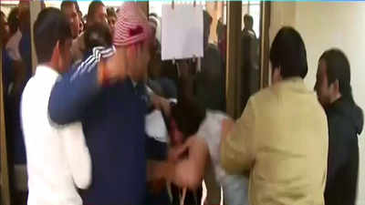 On cam: Scuffle breaks out between supporters of wrestlers Sushil Kumar, Parveen Rana