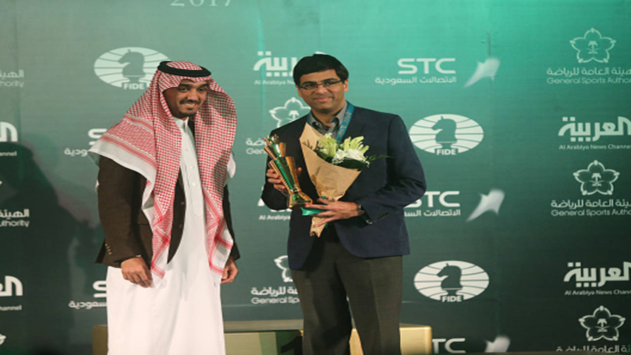 Viswanathan Anand stuns World No. 1 Magnus Carlsen in Riyadh world