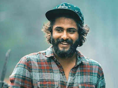 Angamaly Diaries fame Antony Varghese's rocks in his second film Swathanthryam Ardharathriyil