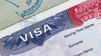 US plans change in H-1B visa rules, Indians may get affected