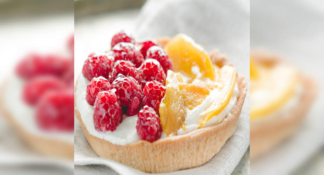 Mango Raspberry Tarts Recipe: How to Make Mango Raspberry Tarts Recipe ...