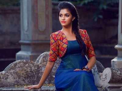 An interesting role for Keerthy Suresh in Vijay 62 | Tamil Movie News -  Times of India
