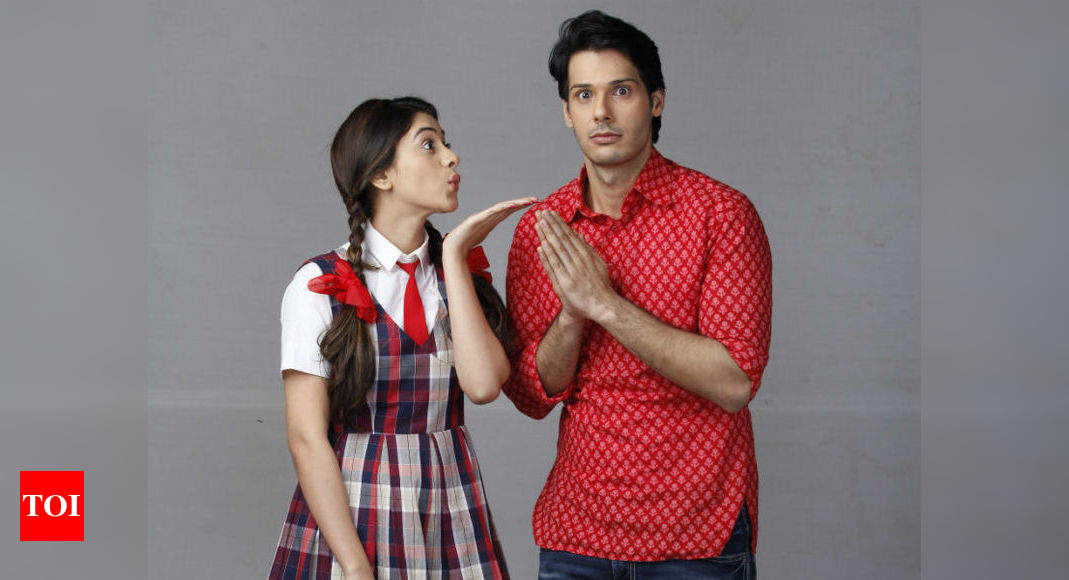 Tv Show Jijaji Chhat Per Hain Promises To Be A Laugh Riot Times Of India