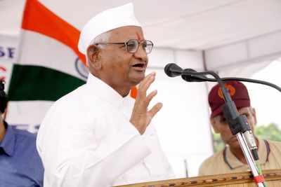 Anna Hazare threatens to go on fast from March 23