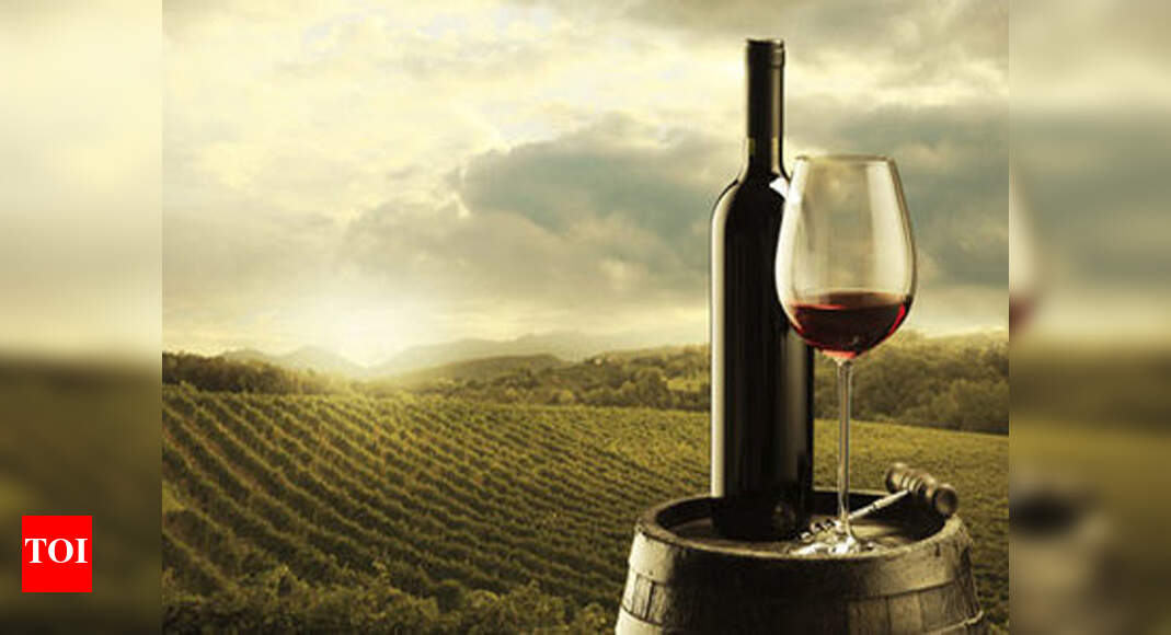 Wine bottle must be uncorked in front of consumers Experts Nagpur